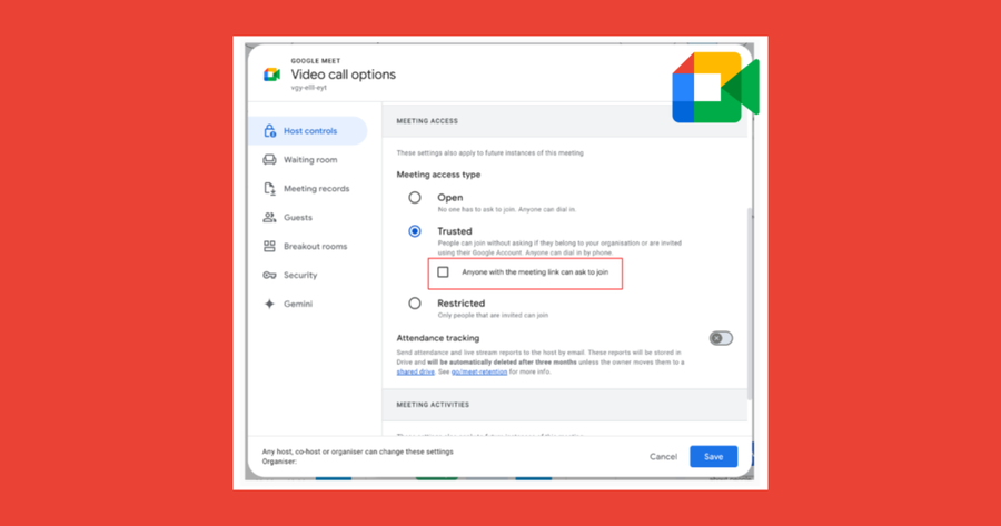 Interfaz de Google Meet mostrando la nueva opción de control de acceso activada en una videollamada.